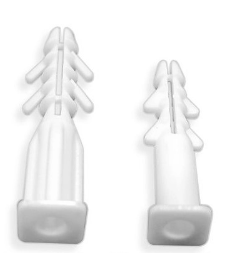 Wall Plug Gitty